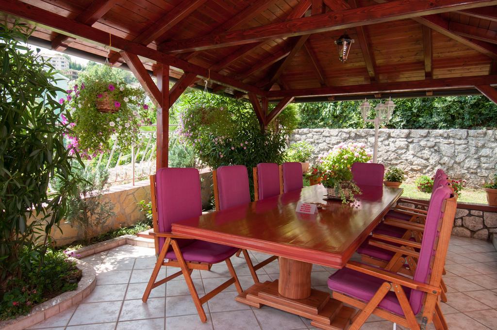 Bed & Breakfast Villa Klara Ičići Buitenkant foto