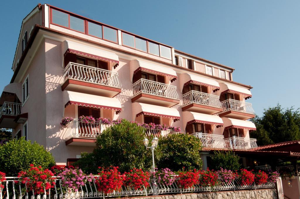 Bed & Breakfast Villa Klara Ičići Buitenkant foto