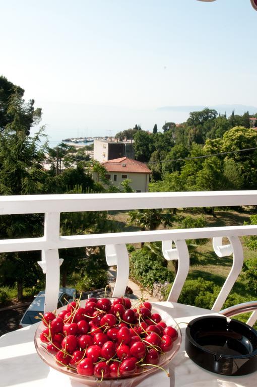 Bed & Breakfast Villa Klara Ičići Buitenkant foto