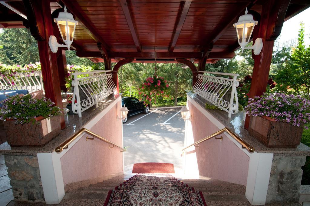 Bed & Breakfast Villa Klara Ičići Buitenkant foto