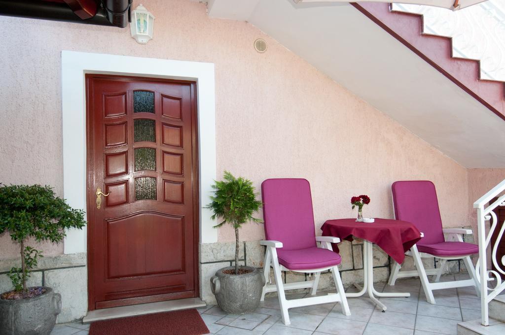 Bed & Breakfast Villa Klara Ičići Kamer foto