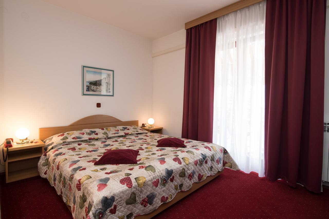 Bed & Breakfast Villa Klara Ičići Buitenkant foto
