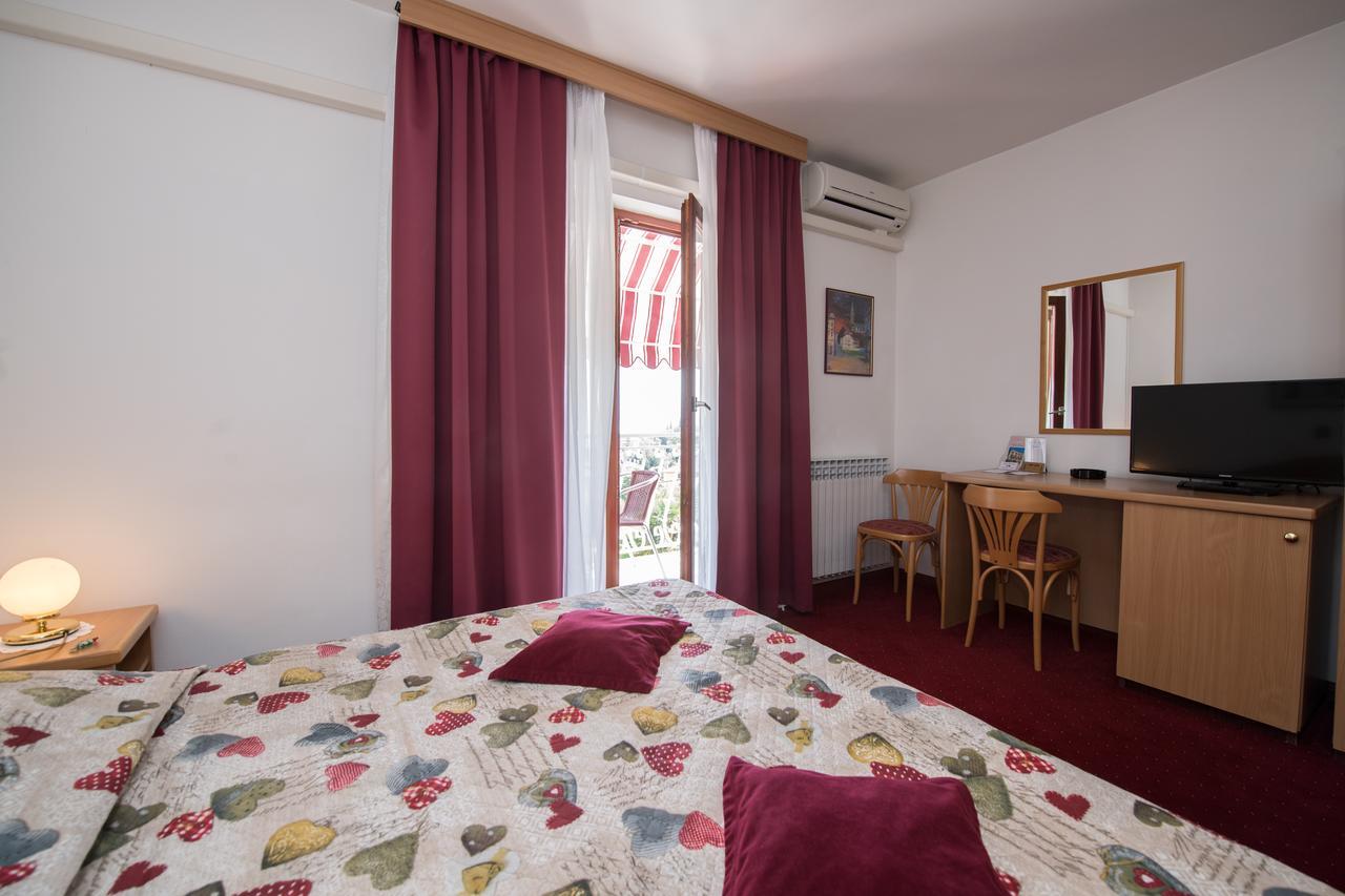 Bed & Breakfast Villa Klara Ičići Buitenkant foto